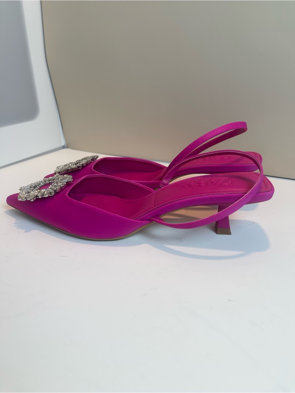ZARA Pink Rhinestone Embellished Slingback Kitten Heels Pumps Size 39 / US 8 - Picture 6 of 13